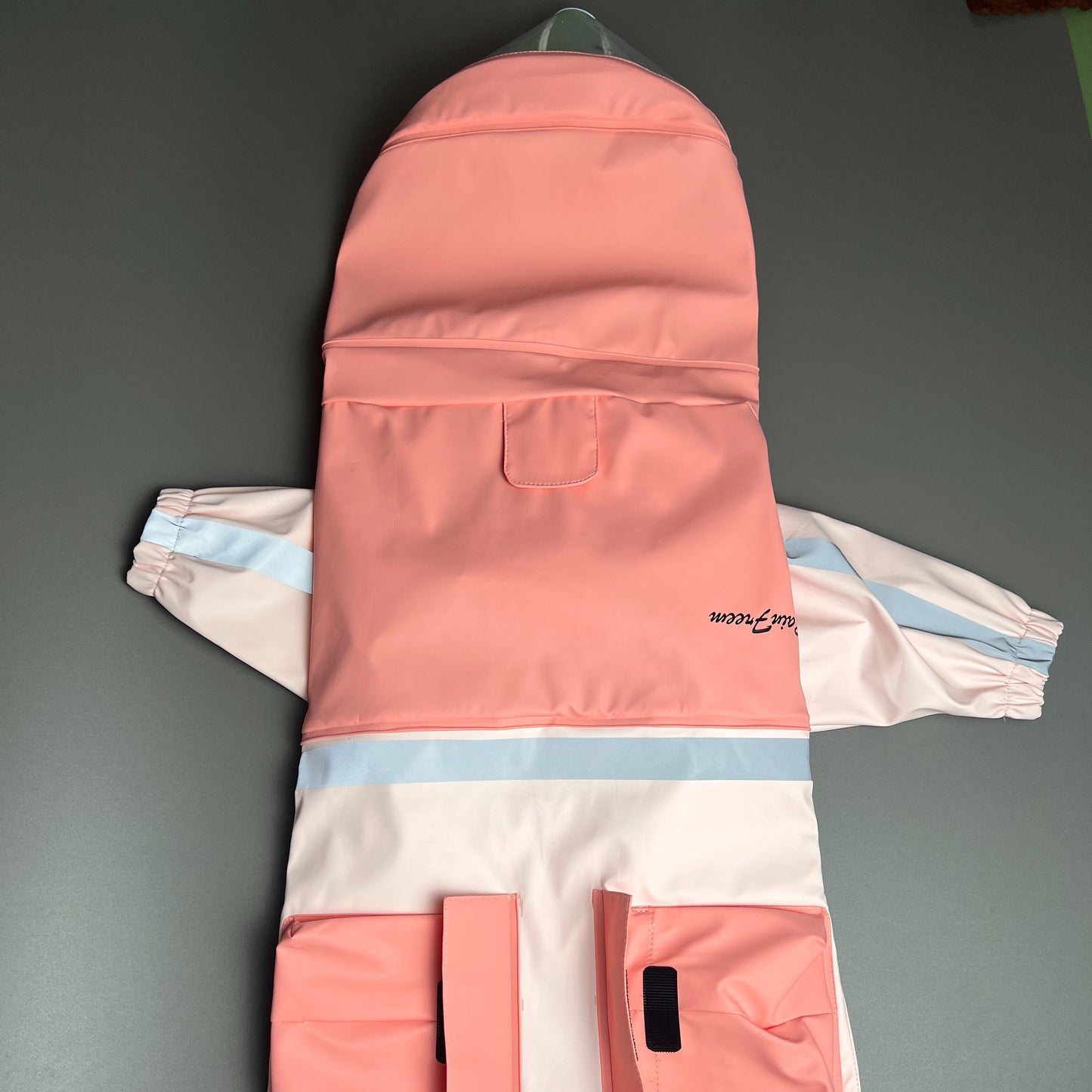Waterproof Large Dog Raincoat – Pink PU Fabric with Transparent Hood, Reflective Strips - Adjustable Fit for Medium - Large Breeds