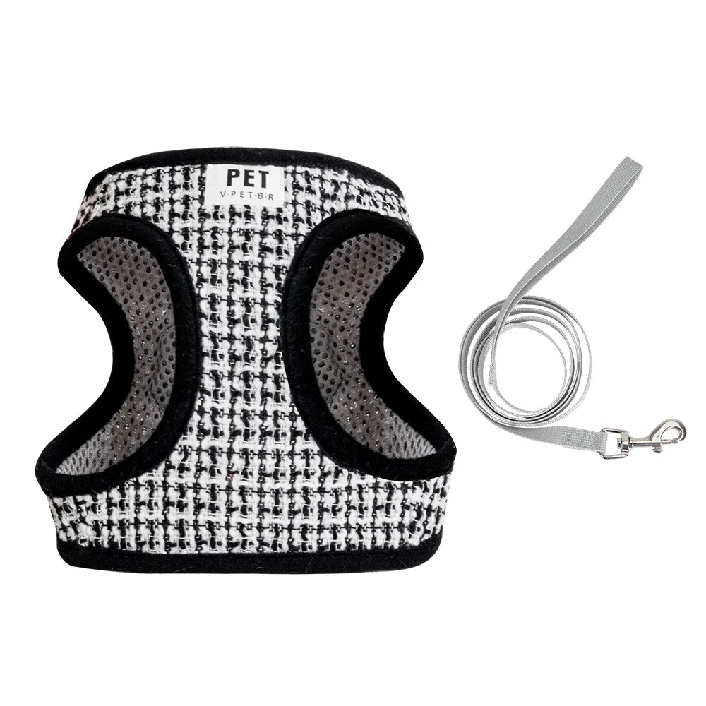 Adjustable dog harness set for small dogs and cats breathable vest-style traction rope comfortable and durable dog walking rope