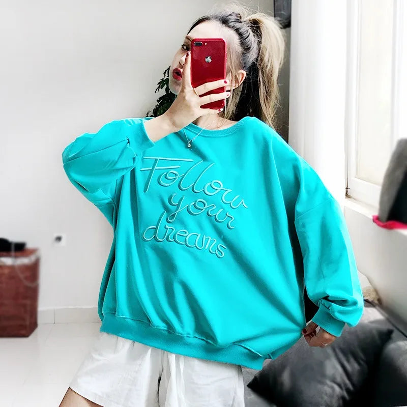 Matching human and pet apparel Matching clothing for small and adult dogs Embroidered text, fashionable sweatshirt for travel