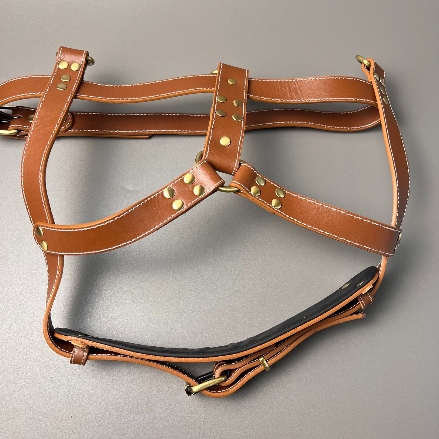 Cowhide leather harness for sled dogs | Three-ring traction design | Adjustable anti-escape harness for large dogs | Handmade thick cowhide