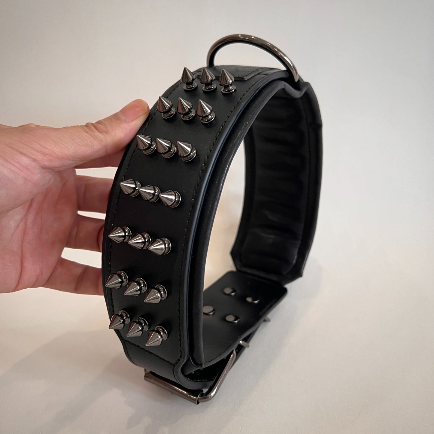 Black Punk Spiked Leather Dog Collar – Wide Retro Studded Design for Large Dogs