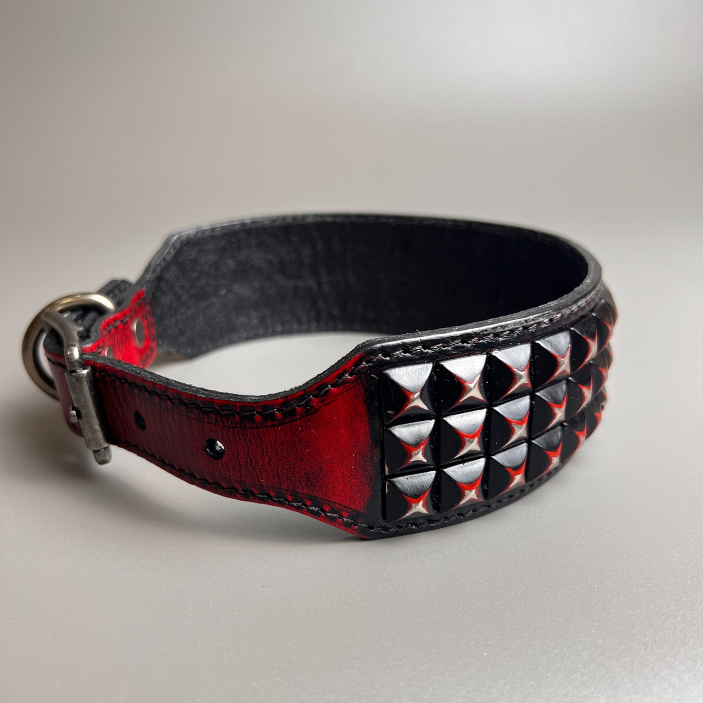 Retro genuine leather dog collar, punk style soft leather willow nail collar for bulldogs, Rottweiler German Shepherds