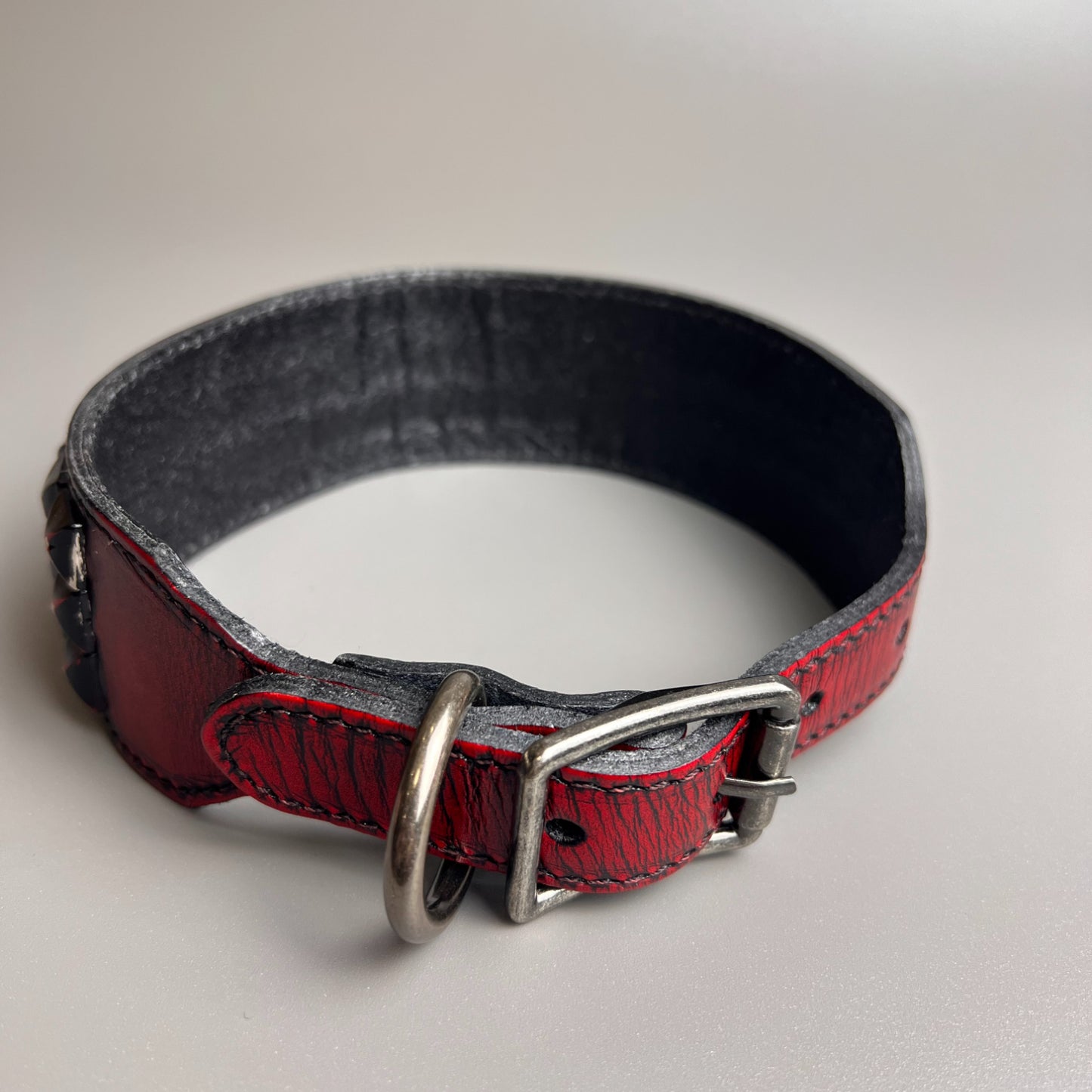 Retro genuine leather dog collar, punk style soft leather willow nail collar for bulldogs, Rottweiler German Shepherds