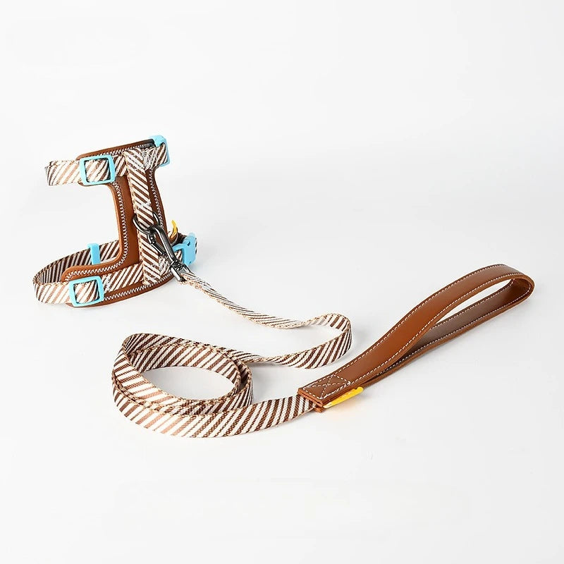 Dog leather chest strap with traction rope, soft and comfortable, lightweight dog collar, suitable for small dogs and cats