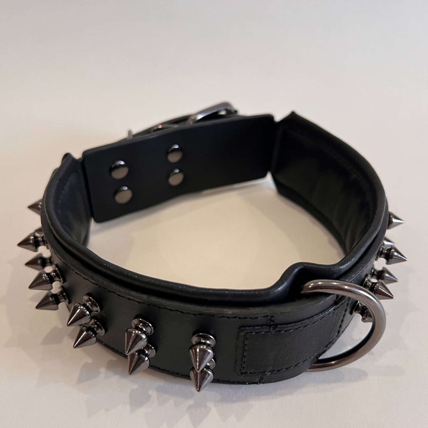 Black Punk Spiked Leather Dog Collar – Wide Retro Studded Design for Large Dogs