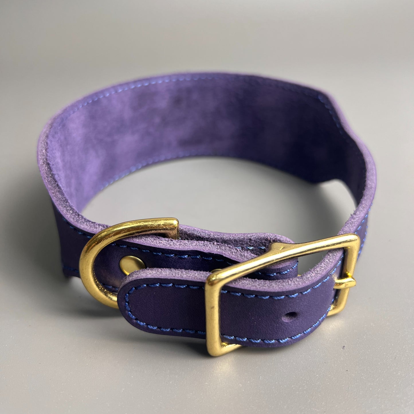 Durable Full-Grain Leather Martingale Collar for Greyhounds Whippets