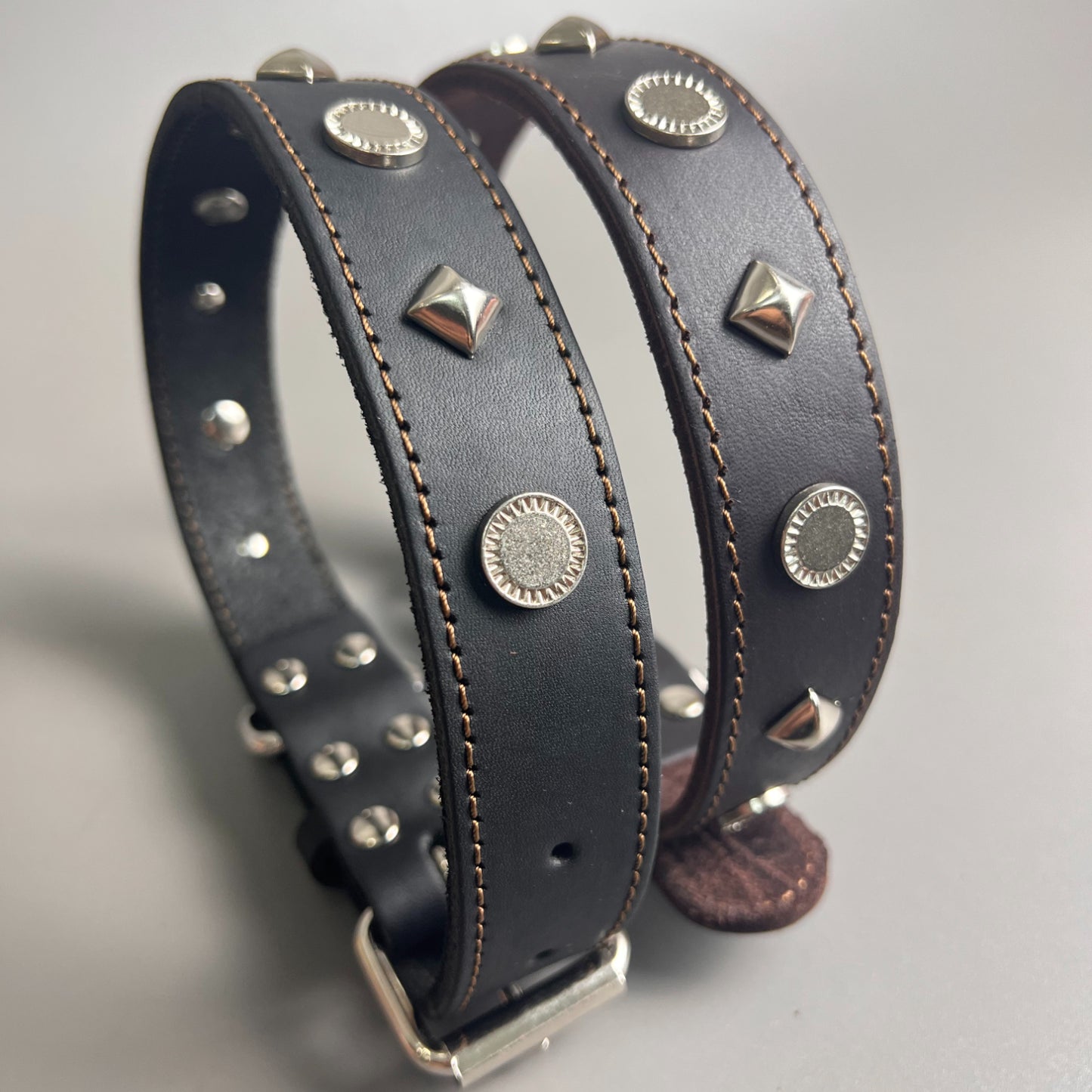 Genuine Leather Studded Dog Collar,  Handmade Thick Leather Pet Collar with Zinc Alloy Rivets